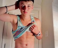 Log In Horny Twink BF s5